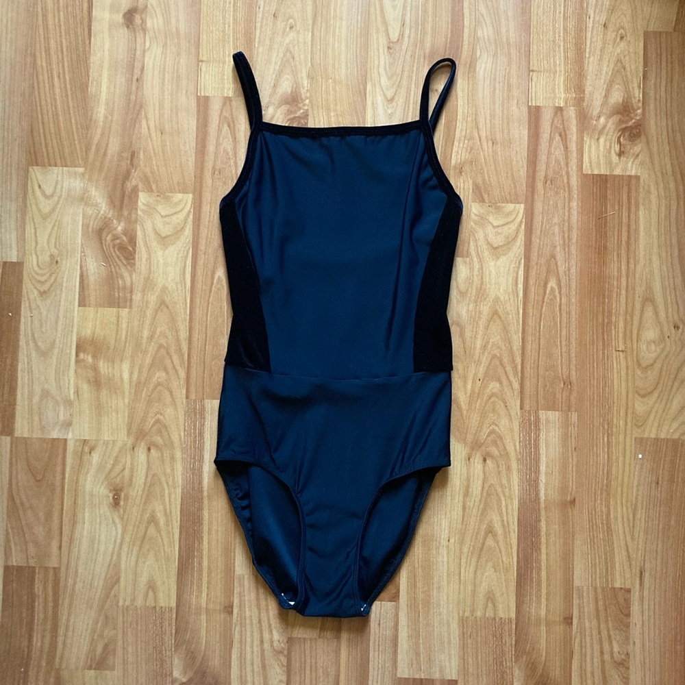 Eleve black adult medium ballet leotard